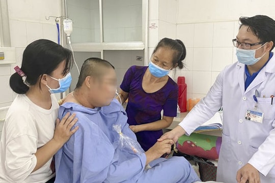 Cứu sống bệnh nhân xuất huyết não nguy kịch ở Cần Thơ