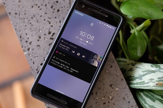 Cách nghe nhạc YouTube khi tắt màn hình smartphone