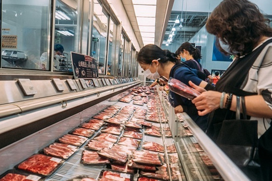 Cá hồi Na Uy bị tẩy chay sau khi ổ dịch siêu lây nhiễm xuất hiện ở Bắc Kinh