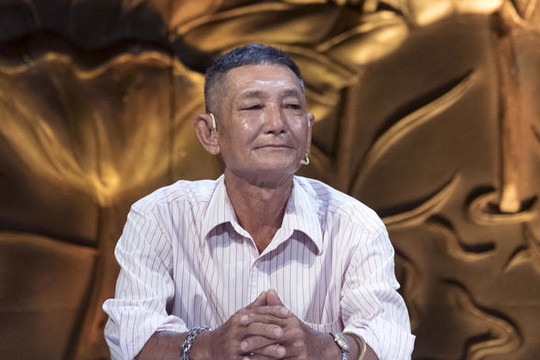 'Vua hồi sinh rác thải” Tống Văn Thơm: Làm “hiệp sĩ đường phố” ở tuổi U70