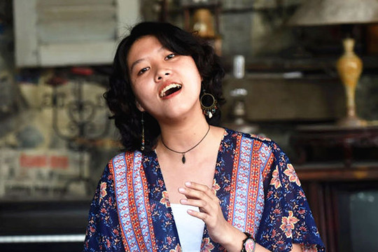 'Hiện tượng nhạc Trịnh' Hoàng Trang: Tôi hát tự do, không theo showbiz