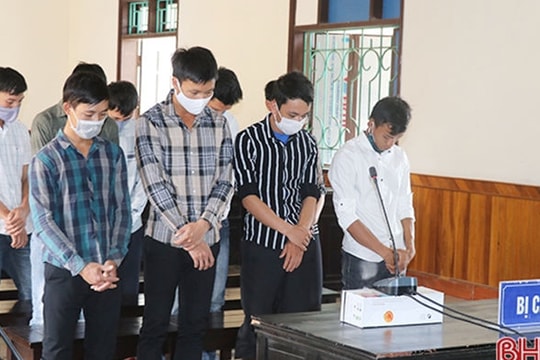 Nhóm đối tượng lừa đảo qua điện thoại liên tỉnh ở Hà Tĩnh lĩnh án