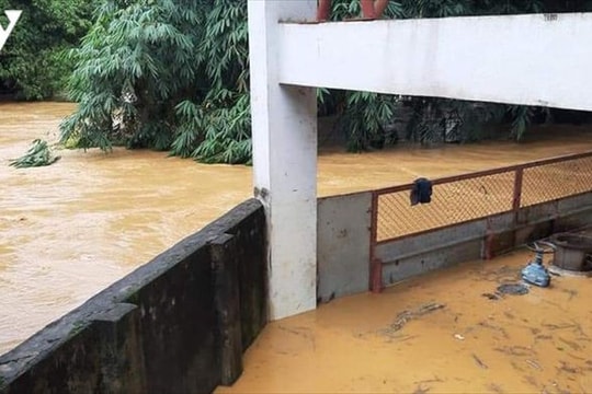 Sạt lở đất đá ở Lào Cai làm 1 người chết, 3 người bị thương