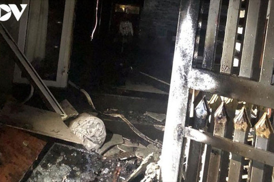 Phóng hỏa đốt nhà vì buồn chuyện gia đình