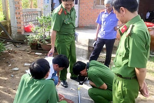 Thanh niên đâm chết người ngay lễ ăn hỏi của mình