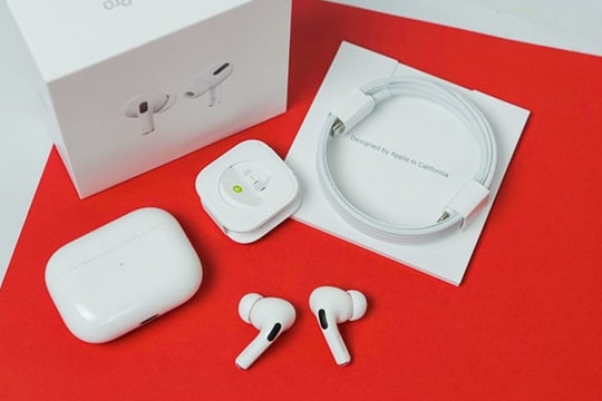 Tính năng âm thanh không gian mới của Apple sẽ biến AirPods Pro trở thành rạp hát xung quanh tai bạn