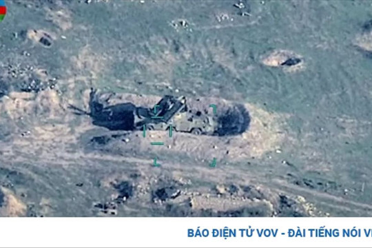 Azerbaijan công bố video phá hủy kho đạn dược và xe tăng của Armenia
