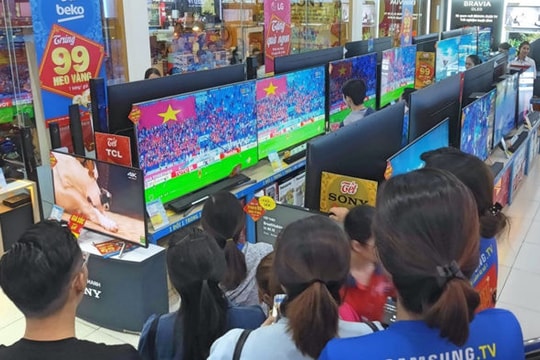 TV màn hình lớn tiếp tục tăng trưởng mạnh 9 tháng đầu năm