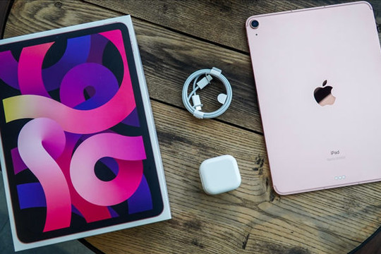 Trải nghiệm iPad Air 4: thiết kế đẹp, hiệu năng tốt, Touch ID khó dùng