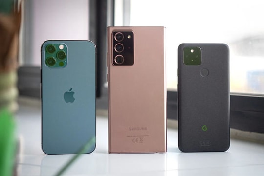 Đọ chất lượng camera trên iPhone 12 Pro, Galaxy Note20 Ultra và Pixel 5