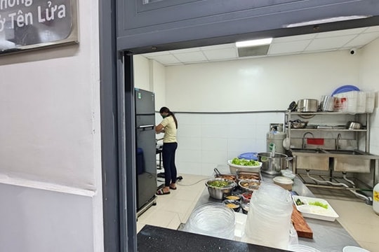 Nhà hàng 'ma' bắt đầu rộ tại TP.HCM