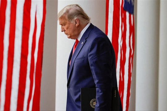 Kiểm phiếu lại ở Georgia: Phát hiện 2.600 phiếu bầu chưa tính, ông Trump kiếm thêm 1.400 phiếu
