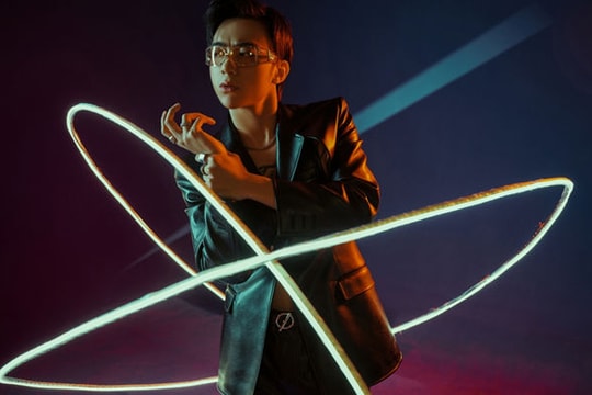 Bóc giá loạt trang phục hơn nửa tỷ đồng của Soobin trong MV 'Trò chơi'