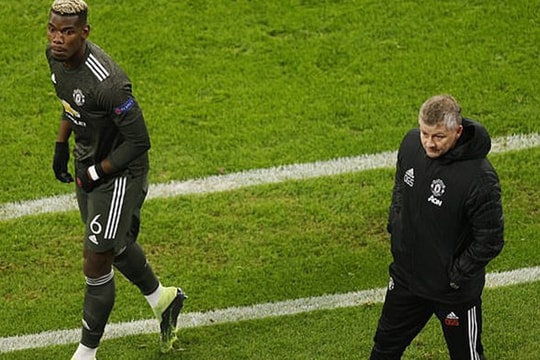 Muốn đua vô địch Premier League, Man Utd cần loại Pogba, thay thế De Gea