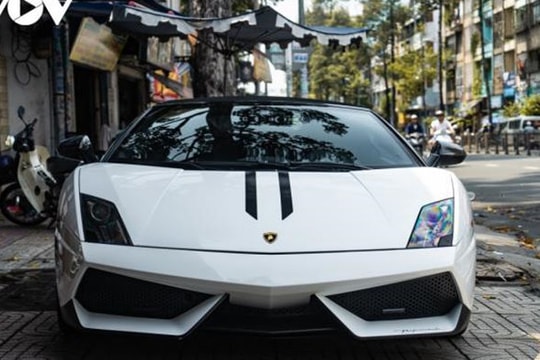 Ngắm Lamborghini Gallardo LP570-4 Performante Spyder độc nhất Việt Nam