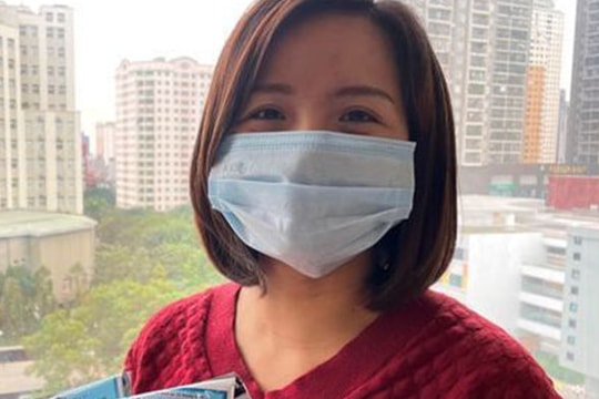 Khẩu trang giá rẻ hơn rau, dân buôn ôm tiền tỷ chật vật bán thu tiền lẻ