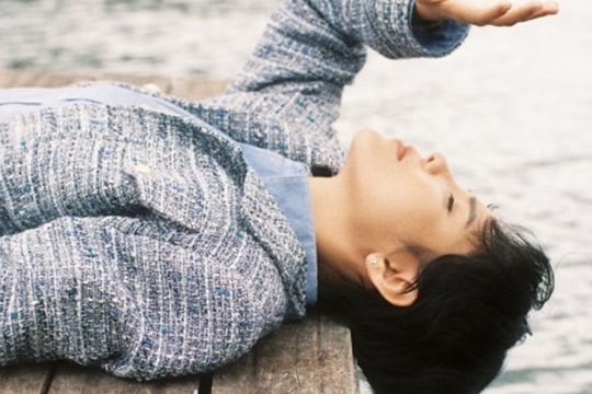 Giáo sư Mèo - Vũ Cát Tường tặng quà Giáng Sinh sớm cho fan bằng MV chữa lành nỗi nhớ người yêu