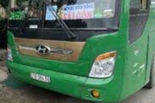 Phát hiện 8 người Trung Quốc trên xe khách biển số TP.HCM