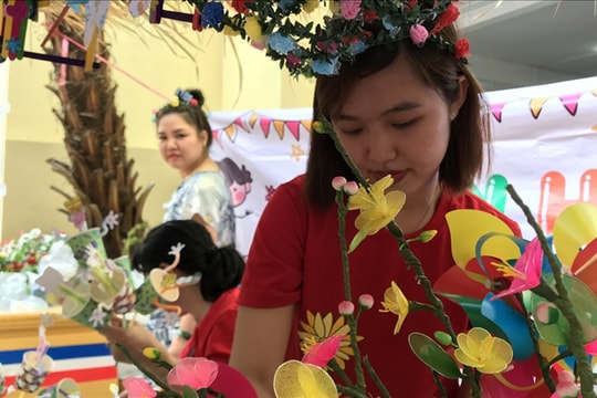 Thưởng Tết giáo viên: Từ hàng chục triệu đồng, khả năng rớt thảm...