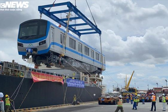 58 học viên lái tàu Metro số 1 bị ngưng đào tạo: BQL đường sắt TP.HCM nói gì?