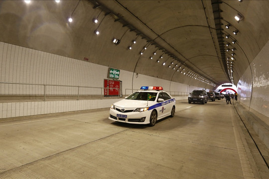 Thông xe hầm đường bộ dài nhất Đông Nam Á