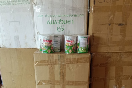 Nhẫn tâm lừa bán hơn 5.000 hộp sữa bột giả cho người già