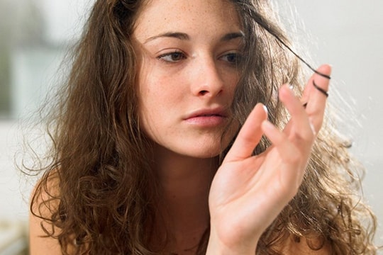 Bác sĩ da liễu chỉ 6 thói quen dễ làm, giúp tóc chắc khỏe, kích thích mọc tóc nhanh