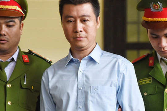 Chánh án Tòa Quảng Ninh nói gì về việc Phan Sào Nam được giảm án, tha tù?