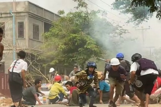 Myanmar: Cựu quan chức chính quyền dân sự thành lập lực lượng phòng vệ