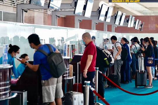 Làm rõ việc hành khách hủy chuyến bay nhưng 'trắng tay' phí dịch vụ