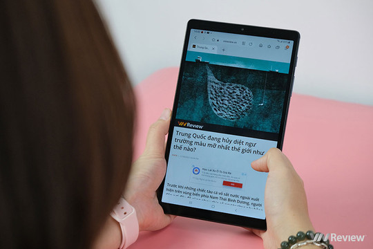 Đánh giá nhanh Samsung Galaxy Tab A7 Lite: tablet 4G giá mềm để học online