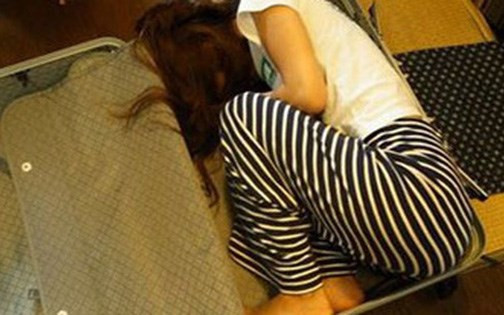 Vụ phát hiện 6 bé gái trong nhà kẻ buôn bán người ở Phú Thọ: Các nạn nhân bị dụ dỗ bằng cách nào?