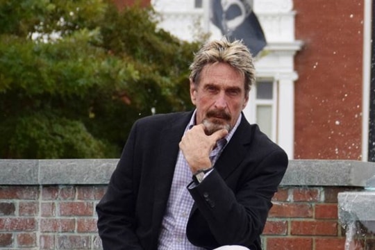 Ông trùm phần mềm diệt virus John McAfee không tự tử?