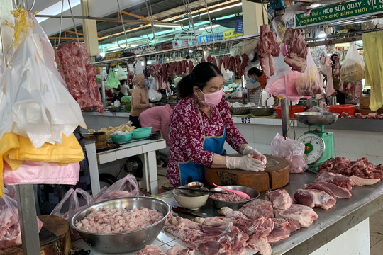 TP Hồ Chí Minh điều tiết hàng hóa trong 7 ngày đóng cửa chợ đầu mối Hóc Môn