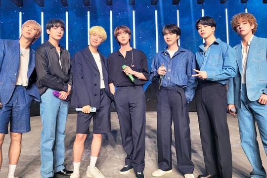 Tiết lộ về BTS từ hãng hàng không lớn nhất Hàn Quốc lại khiến Knet muốn nhóm không phải nhập ngũ: Lợi ích kinh tế quốc gia là quá lớn!