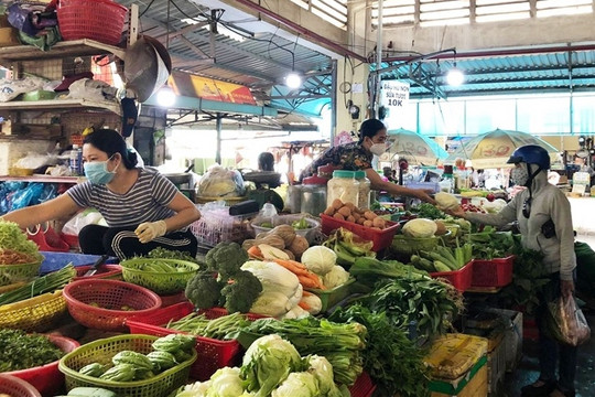TP.HCM tạm dừng chợ truyền thống tại thị trấn và 3 xã ở huyện Hóc Môn