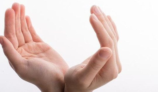 4 biểu hiện trên bàn tay có thể là "dấu hiệu quan trọng" cảnh báo nguy cơ đột tử