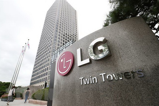 LG lần đầu tiên bán sản phẩm của Apple trên phố mua sắm cho nhân viên