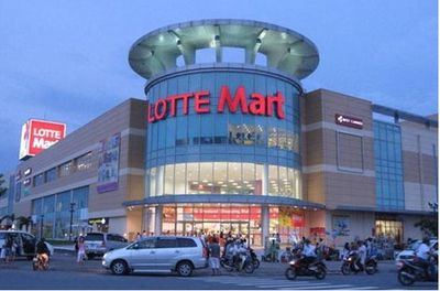 TP.HCM: Nhân viên mắc COVID-19, siêu thị Lotte Mart quận 7 tạm ngưng hoạt động