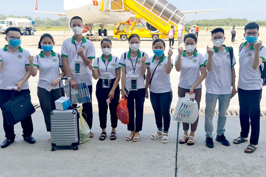 60 thầy thuốc Nghệ An tình nguyện lên đường vào TP. Hồ Chí Minh