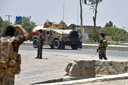 Afghanistan áp đặt lệnh giới nghiêm tại địa phương có đụng độ vũ trang