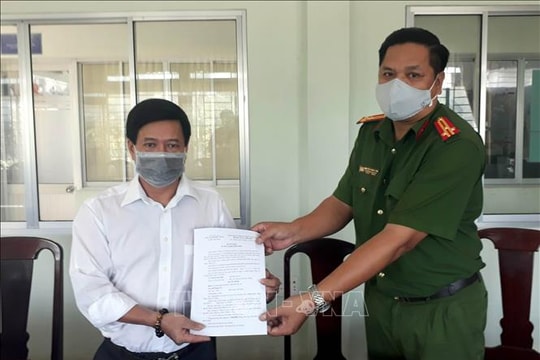 Phạt 7,5 triệu đồng đối với lương y quảng cáo có thuốc điều trị COVID-19