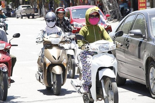 Dự báo thời tiết ngày 18/7: Hà Nội ngày nóng bức, chiều tối có mưa rào