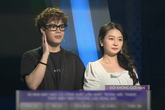 'Trốn' Hoàng Mai Anh JayKii bất ngờ 'sánh đôi' hotgirl khác tại 'Chọn đâu cho đúng'
