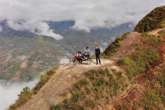 Người đàn ông Nga 6 năm phượt xe máy khắp Việt Nam
