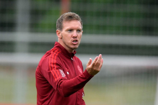 Trận mở màn của Bayern Munich phải hoãn vì COVID-19, khó khăn chờ Julian Nagelsmann