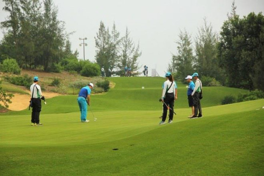 Chủ tịch TP Quy Nhơn: Mở cửa sân golf Nhơn Lý giữa mùa dịch, FLC quá sai