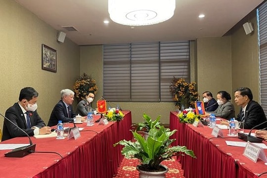 Đẩy mạnh quan hệ hợp tác giữa MTTQ Việt Nam và Mặt trận Lào xây dựng đất nước