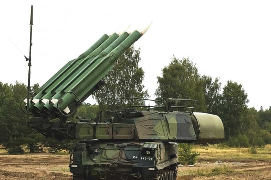 Ukraine bắt đầu huấn luyện quân đội sử dụng hệ thống phòng không Nga