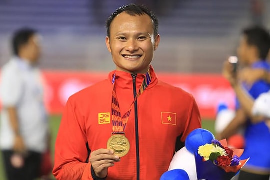 Trọng Hoàng đấu giá HCV SEA Games, ủng hộ TPHCM chống dịch